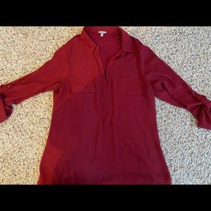Charlotte Russe 3/4 sleeve top in maroon, gently used. Size medium